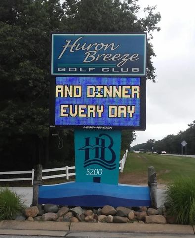 5276 E 31st Street, Au Gres, MI 48703