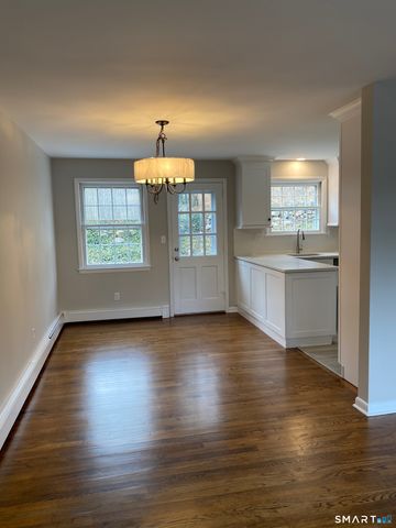 135 Millport Avenue, New Canaan, CT 06840