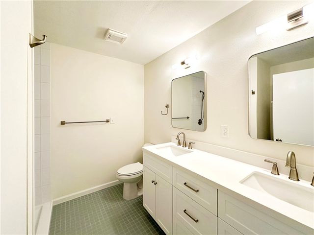 202 Ranch Road, Mathis, TX 78368