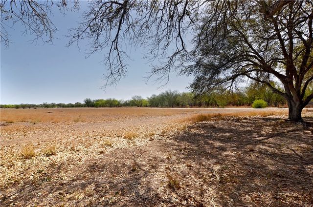 202 Ranch Road, Mathis, TX 78368