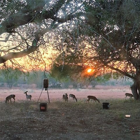 202 Ranch Road, Mathis, TX 78368