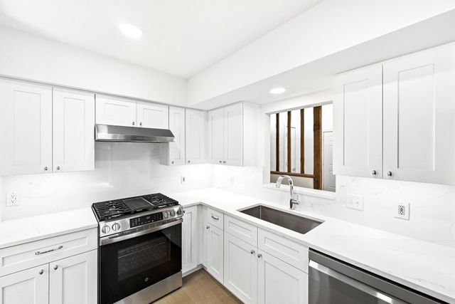 6202 Laurel Valley DR A, Austin, TX 78731