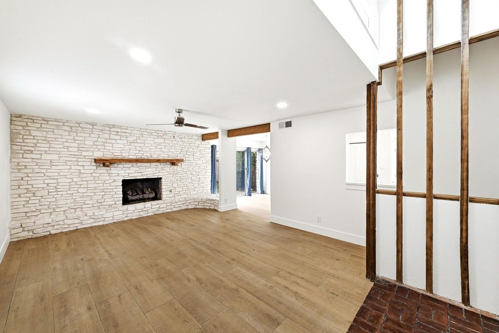 6202 Laurel Valley DR A, Austin, TX 78731