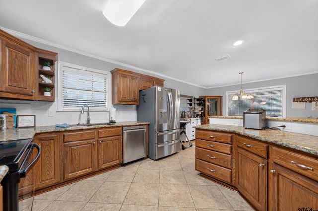 312 E Emma, Bullard, TX 75757