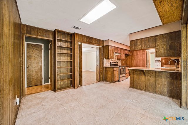 983 Hollyhock Lane, New Braunfels, TX 78130