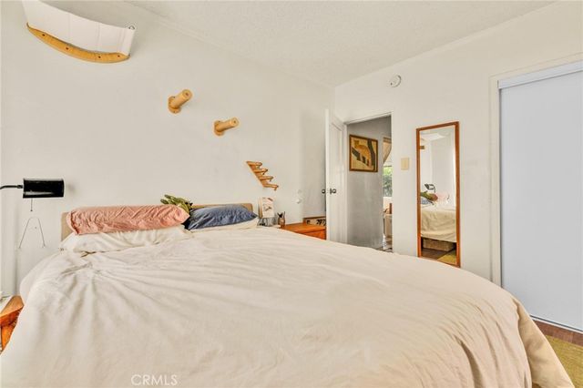 3185 Perlita Avenue, Los Angeles, CA 90039