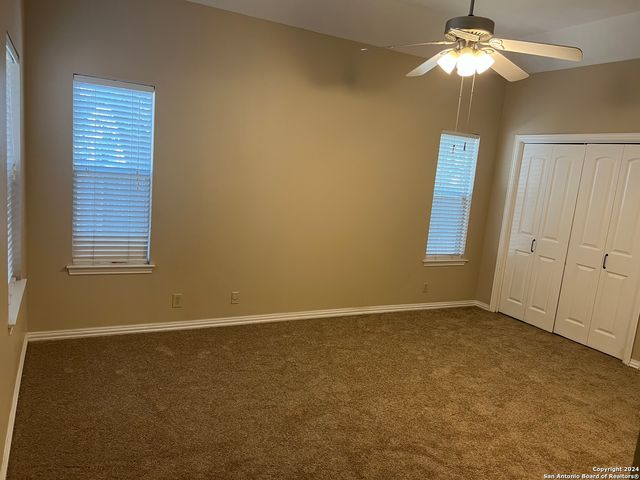 2411 Facet Oak, San Antonio, TX 78232