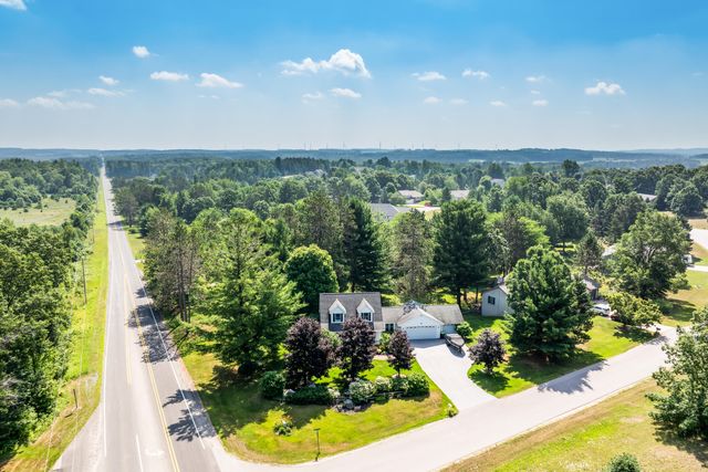 9075 Windsong Lane, Cadillac City, MI 49601