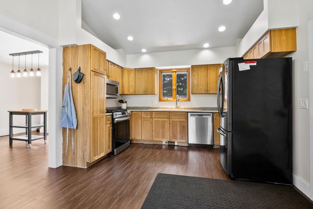 9075 Windsong Lane, Cadillac City, MI 49601