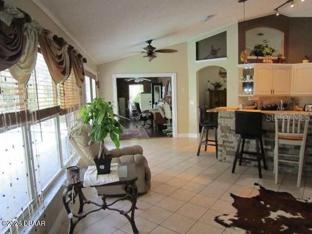 975 Rolling Acres Drive, Deland, FL 32720