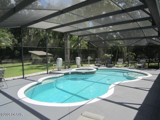 975 Rolling Acres Drive, Deland, FL 32720
