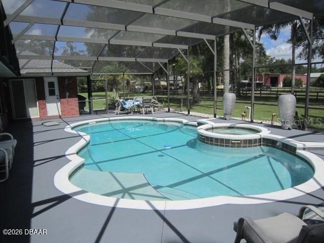 975 Rolling Acres Drive, Deland, FL 32720