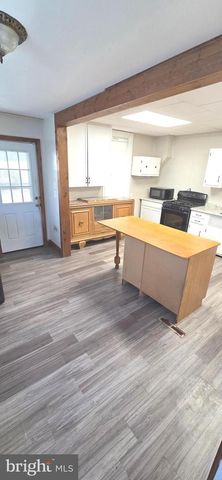 117 PENN ST, Steelton, PA 17113