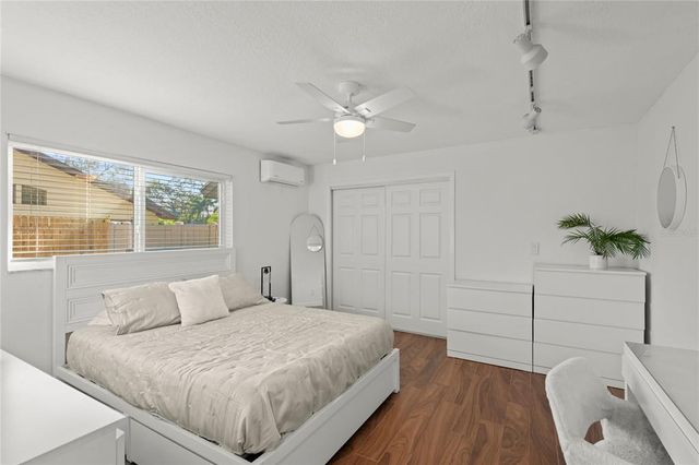 10285 BARRY DRIVE, Largo, FL 33774
