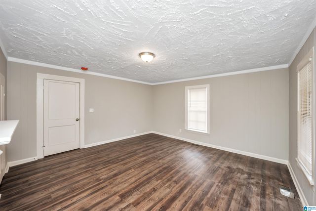 225 MAIN STREET, Graysville, AL 35073