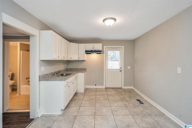 225 MAIN STREET, Graysville, AL 35073