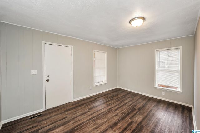 225 MAIN STREET, Graysville, AL 35073