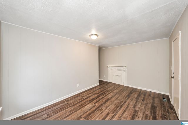225 MAIN STREET, Graysville, AL 35073