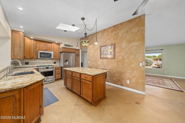 10036 E Sierrita Place, Tucson, AZ 85749