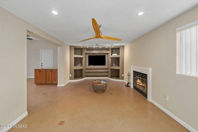 10036 E Sierrita Place, Tucson, AZ 85749