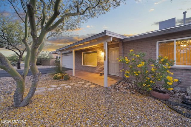 10036 E Sierrita Place, Tucson, AZ 85749