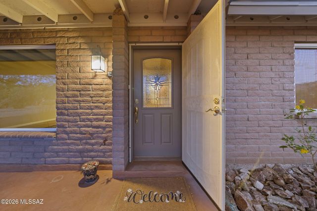 10036 E Sierrita Place, Tucson, AZ 85749