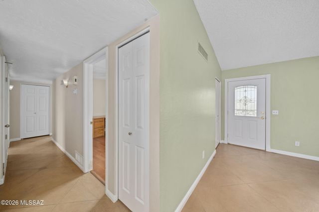 10036 E Sierrita Place, Tucson, AZ 85749