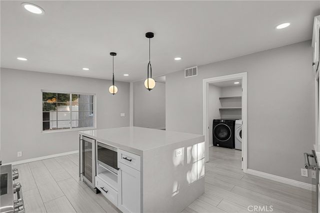 17337 Emelita, Encino, CA 91316