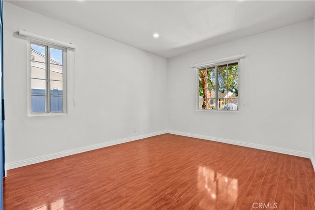 17337 Emelita, Encino, CA 91316