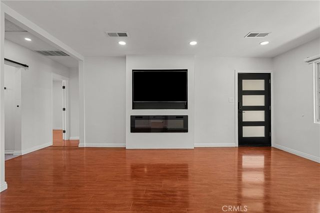 17337 Emelita, Encino, CA 91316