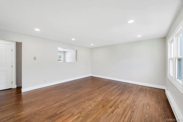 2066 Lakeview Road A, Bellmore, NY 11710