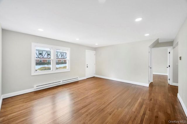 2066 Lakeview Road A, Bellmore, NY 11710