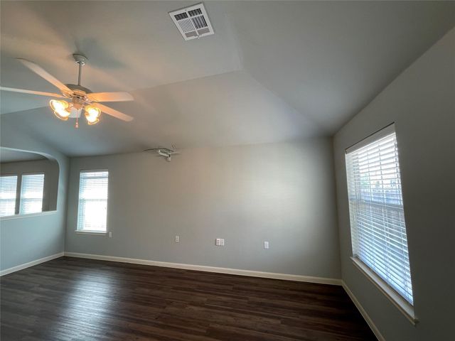 7817 Duber LN, Austin, TX 78747