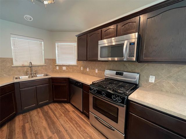 7817 Duber LN, Austin, TX 78747