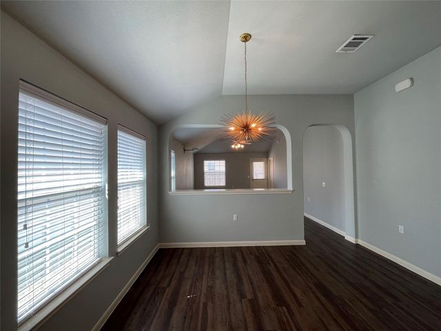 7817 Duber LN, Austin, TX 78747