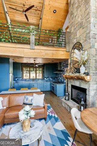 114 Amy Creek Circle, Ellijay, GA 30540