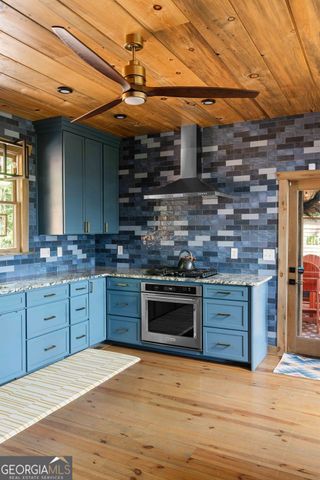 114 Amy Creek Circle, Ellijay, GA 30540