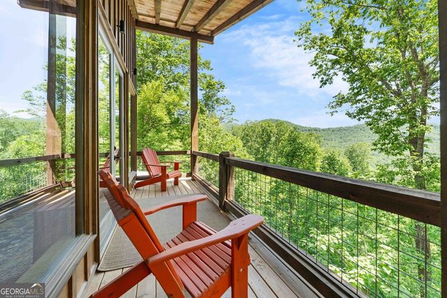 114 Amy Creek Circle, Ellijay, GA 30540