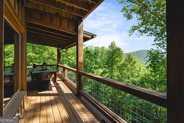 114 Amy Creek Circle, Ellijay, GA 30540