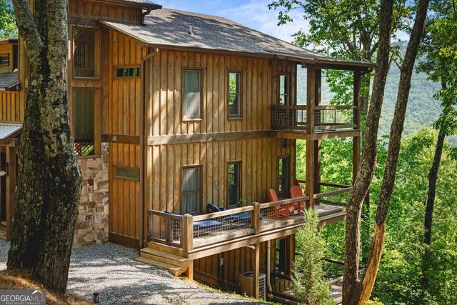 114 Amy Creek Circle, Ellijay, GA 30540