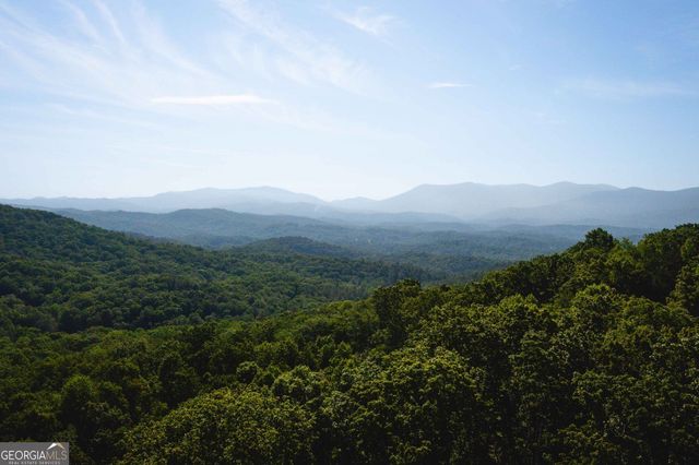 114 Amy Creek Circle, Ellijay, GA 30540