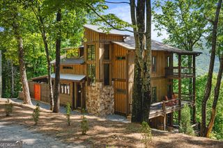 114 Amy Creek Circle, Ellijay, GA 30540