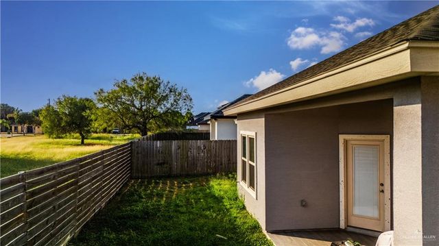 7208 Dominica Drive, Brownsville, TX 78520