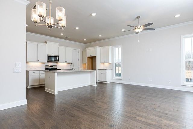 906 Farmstead Road, Suwanee, GA 30024