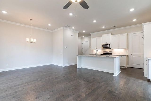 906 Farmstead Road, Suwanee, GA 30024