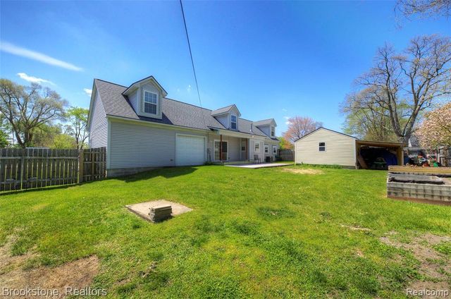 4458 Seeden Street, Waterford, MI 48329