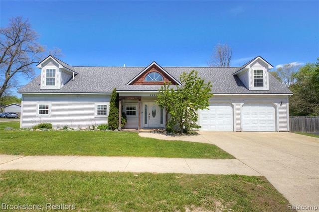 4458 Seeden Street, Waterford, MI 48329