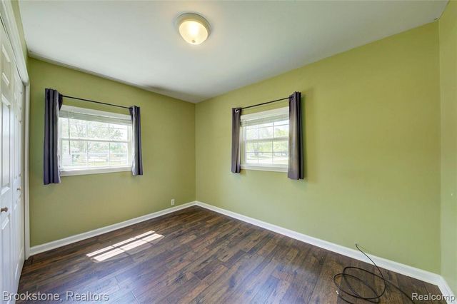 4458 Seeden Street, Waterford, MI 48329