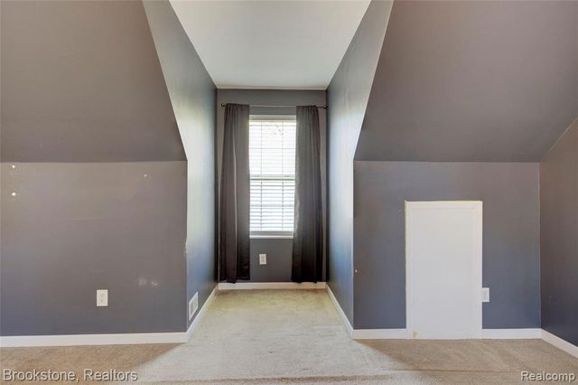4458 Seeden Street, Waterford, MI 48329