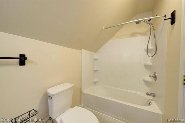 4458 Seeden Street, Waterford, MI 48329